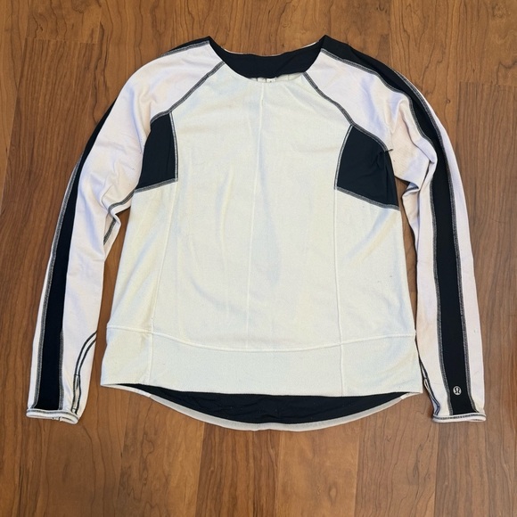 LULULEMON Run: Bold In The Cold Long Sleeve Polar Cream / Black Sz 6 - Picture 3 of 7